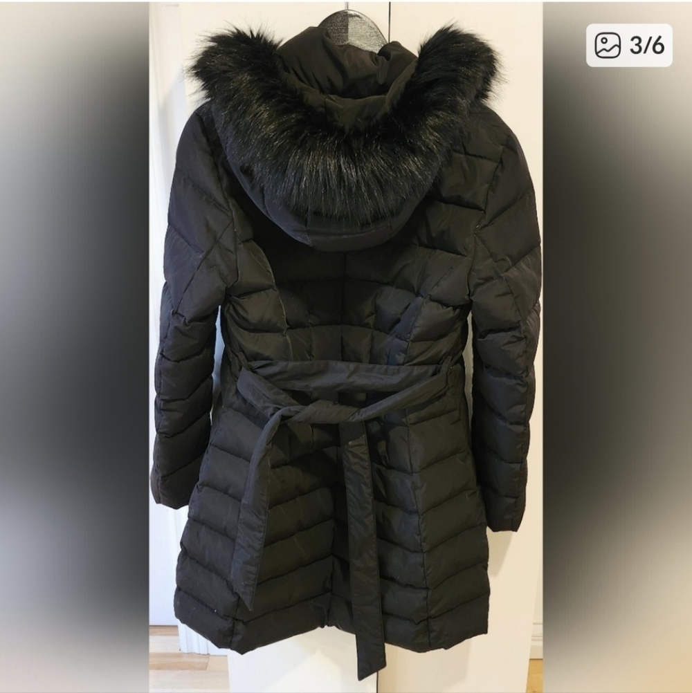 Never Worn Navy Blue Ivanka Trump Black Hooded Coat